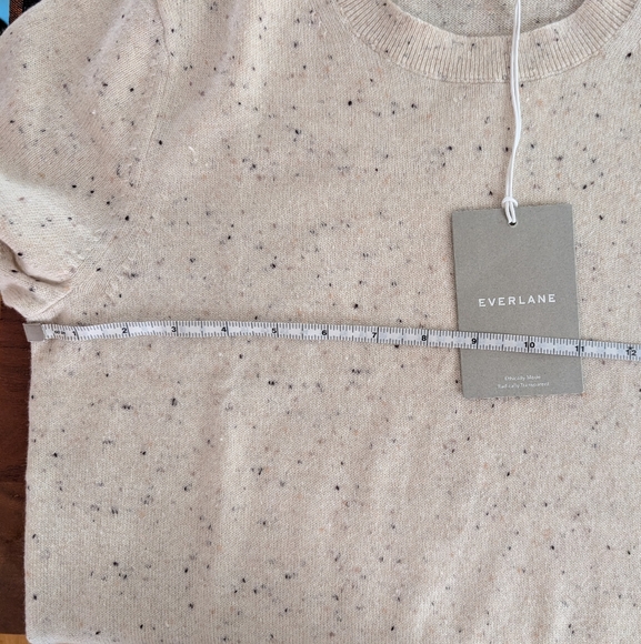Everlane cashmere crewneck NWT size medium - Picture 13 of 14